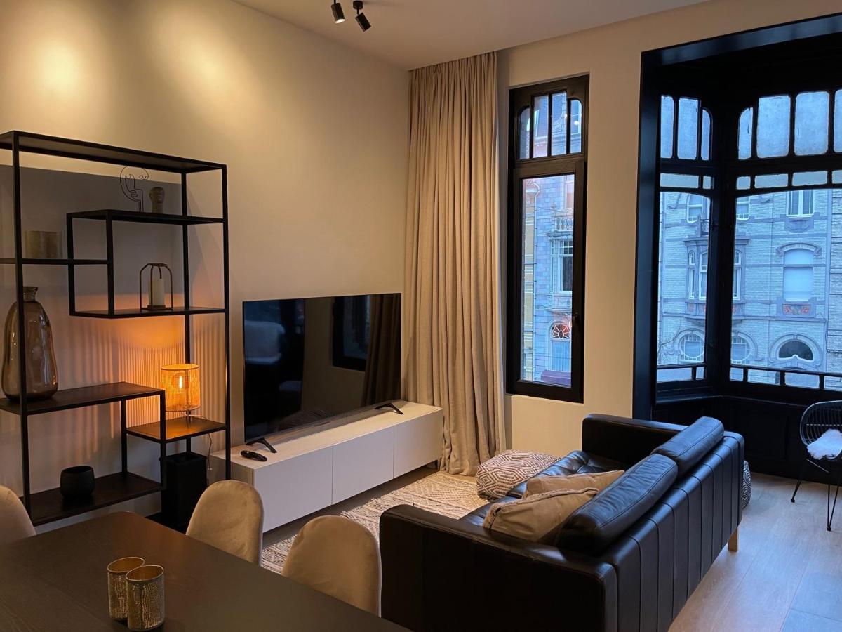 Casa Clementina - 3 Bedroom Apartment In A Art-Nouveau House Гент Экстерьер фото